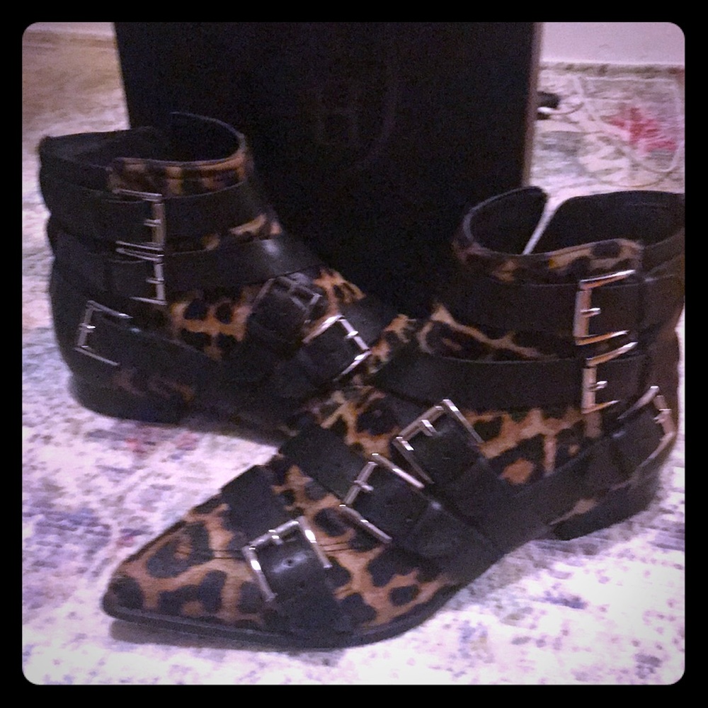 Ash size 37 booties